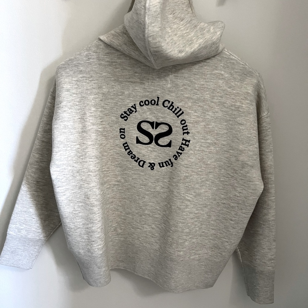 SANDRO PARIS “Stay Cool” Hoodie, Women’s gray with navy blue embroidery
